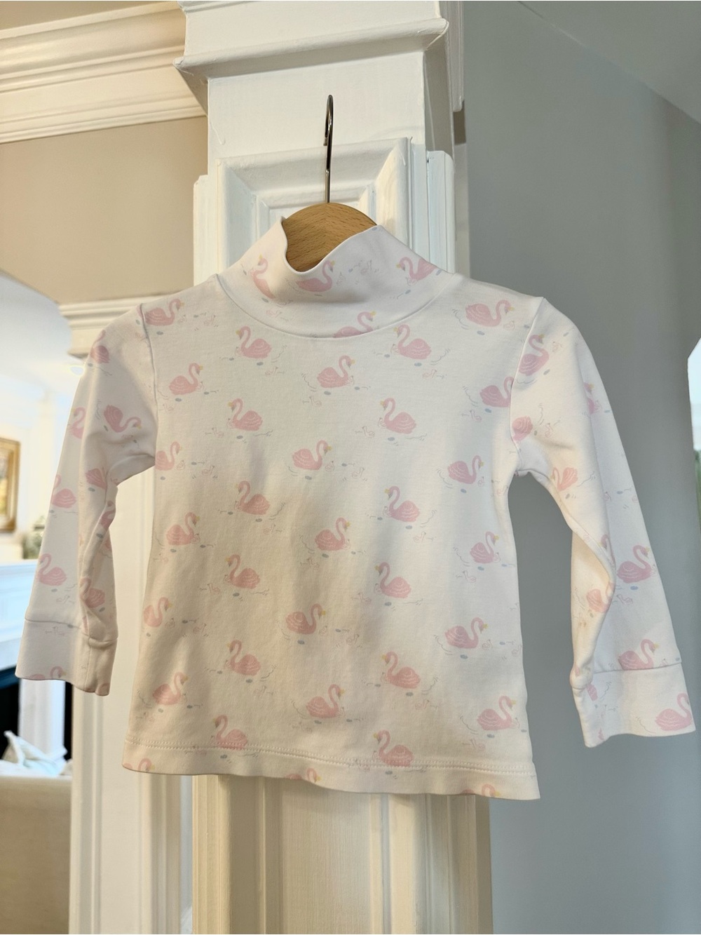 Little English Swan Printed Turtleneck Size 2T